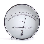 hygromètre pour tester le taux d'humidité dans la maison